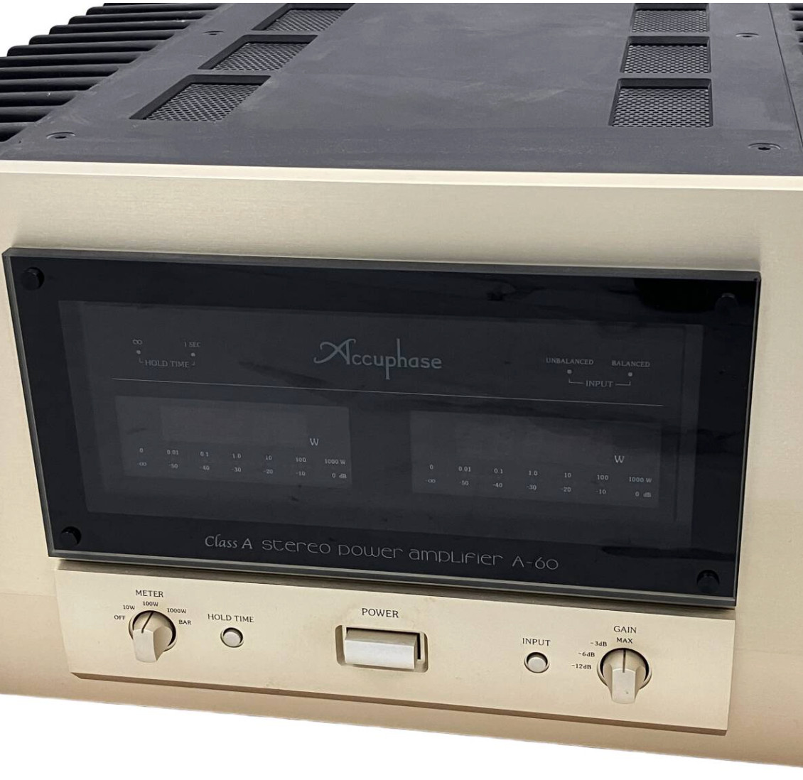 Accuphase A-60 Stereo Power Amplifier