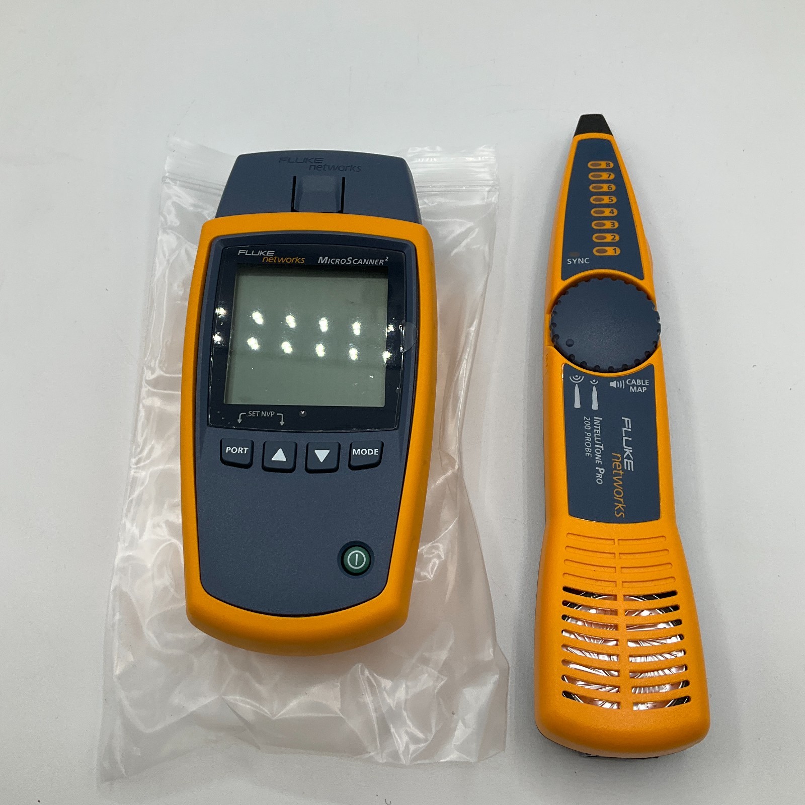 Fluke Networks MS2-KIT MicroScanner2 Copper Cable Verifier Kit, Remote ID Kit