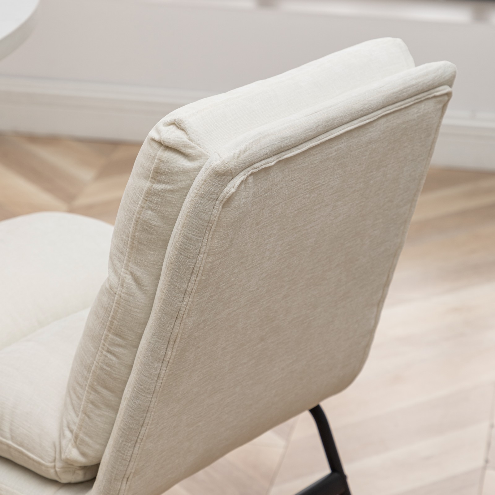 Contemporary Upholstered Dining Chairs, Set of 2, Vanilla White