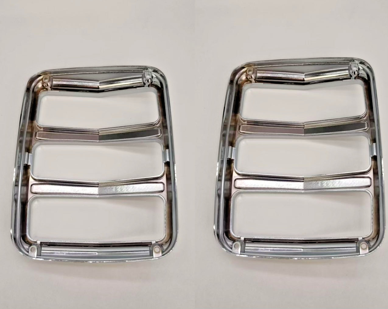 Free Shipping 1964 - 1966 Ford Mustang Tail Light Chrome Bezel A PAIR