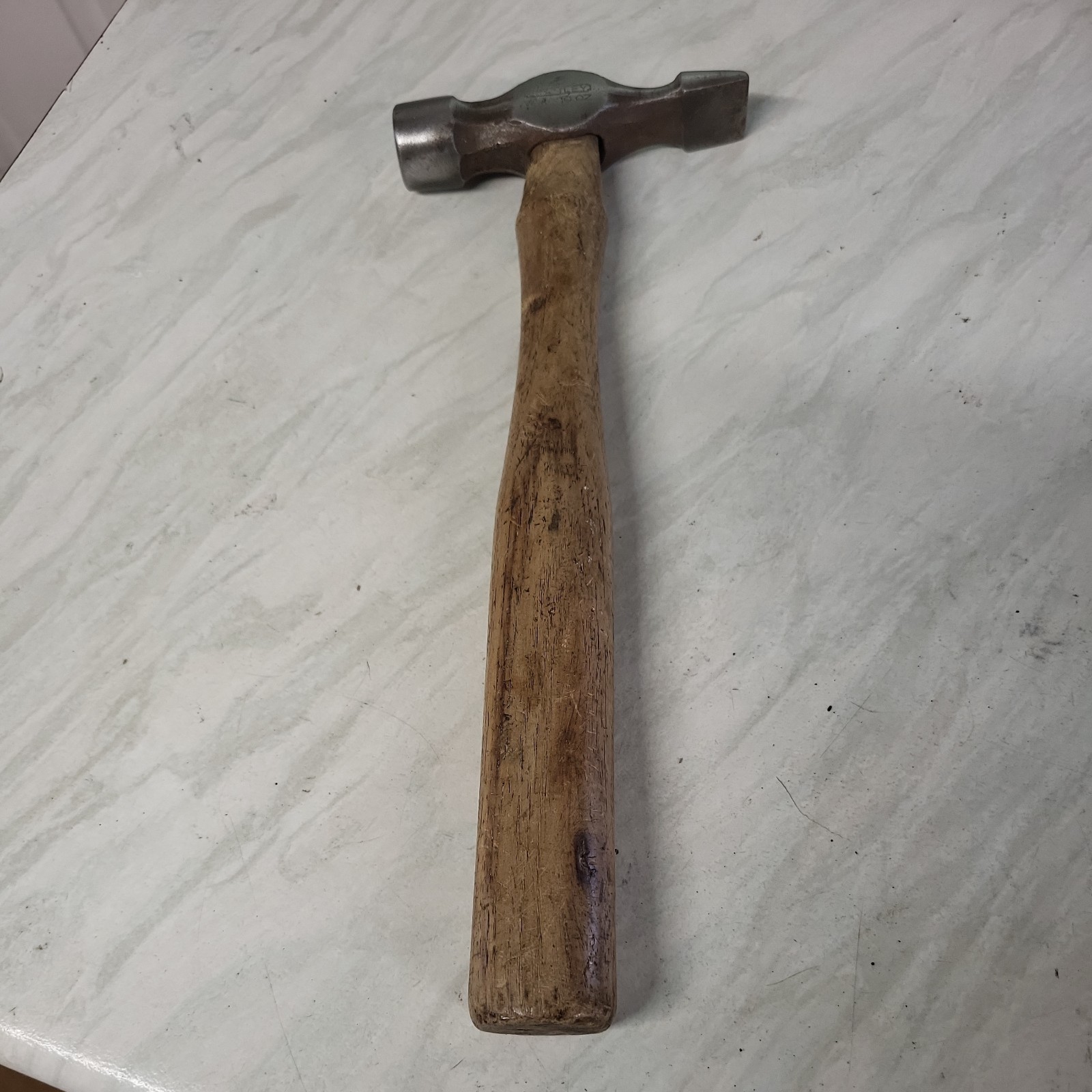 Vintage Stanley W1 10oz Cross Pein Joiners Hammer. Quality. Used.