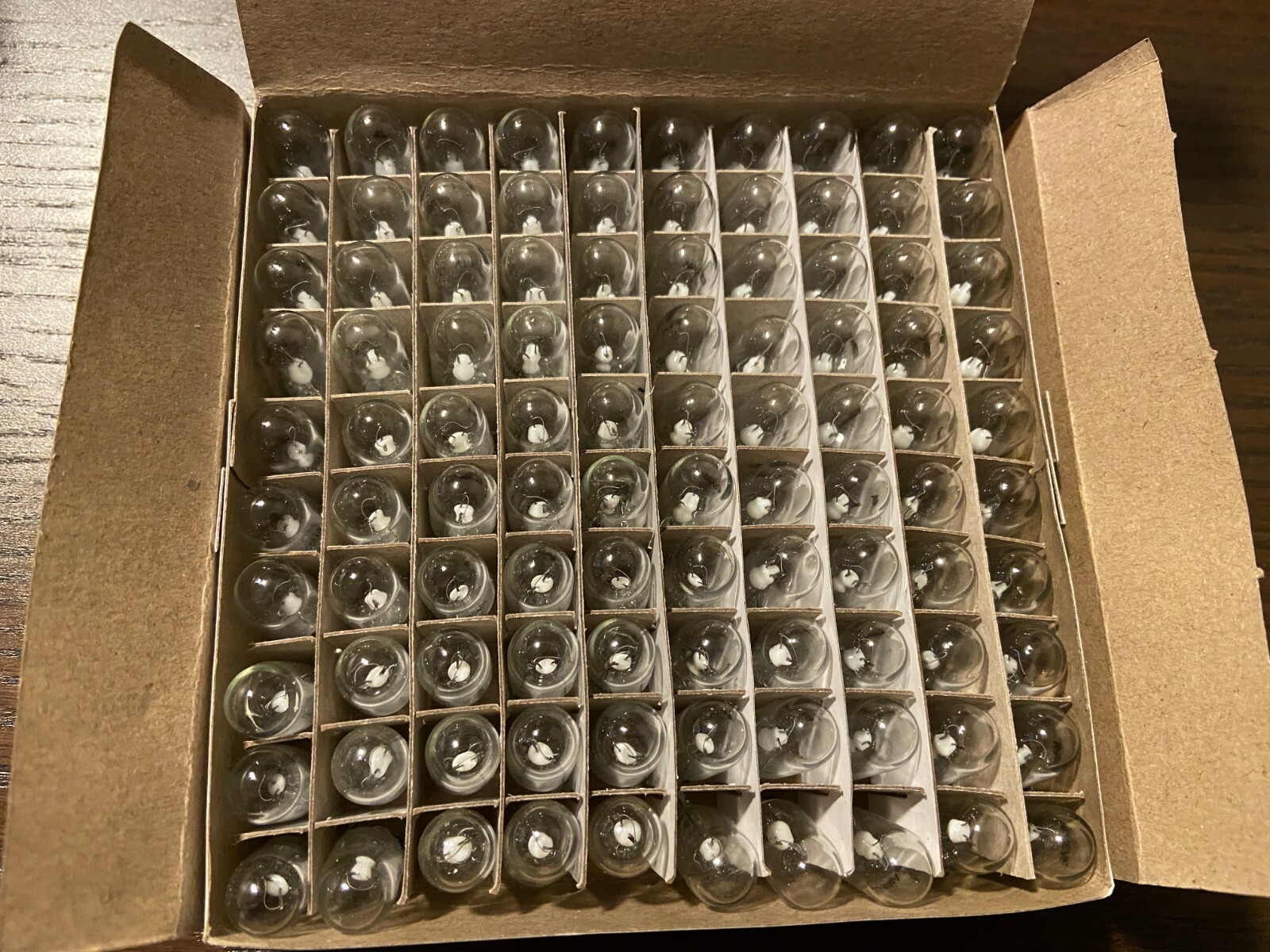 100 New Warm White 8V 300ma Wedge Lamp Light Bulbs .3A 0.3A Incandescent