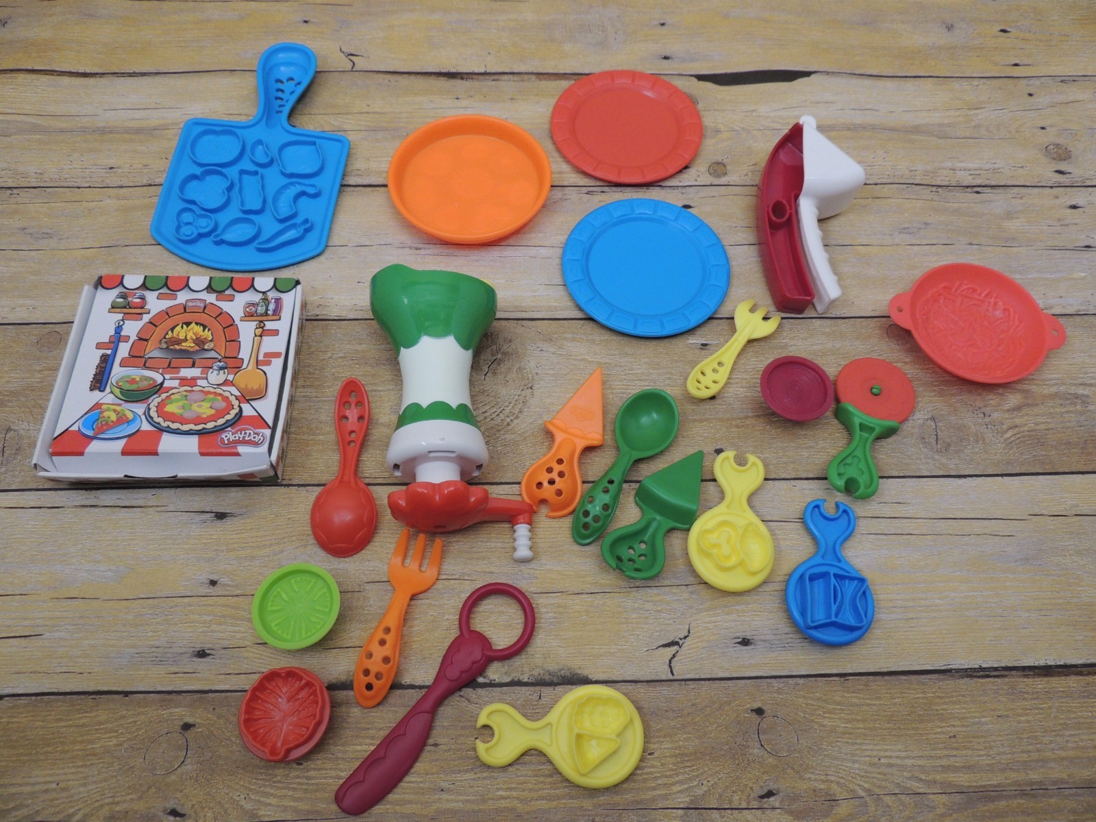Play Doh Pizza 'n Pasta Dinner Set