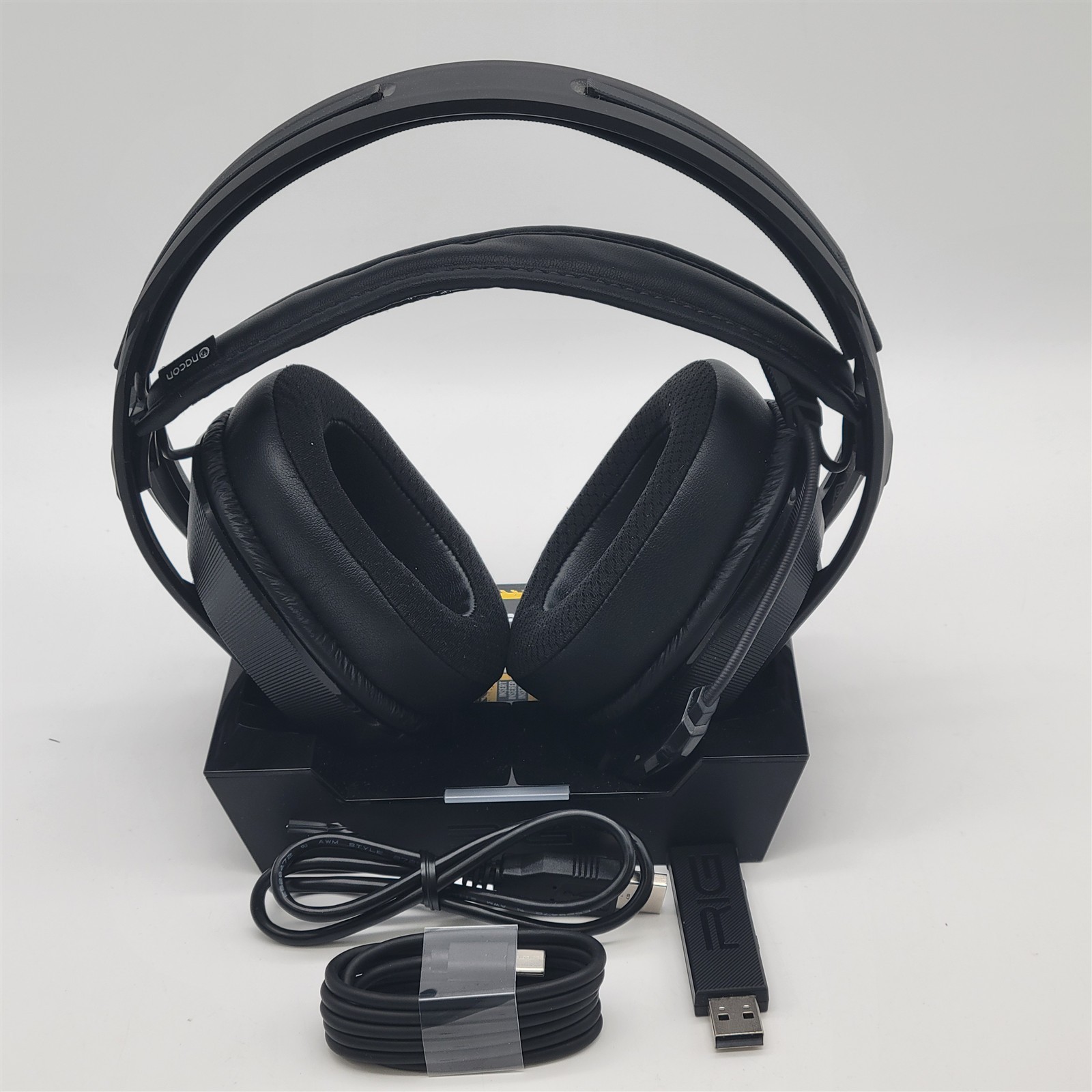 RIG 800 PRO HX Wireless Gaming Headset & Multi-Function Base Station