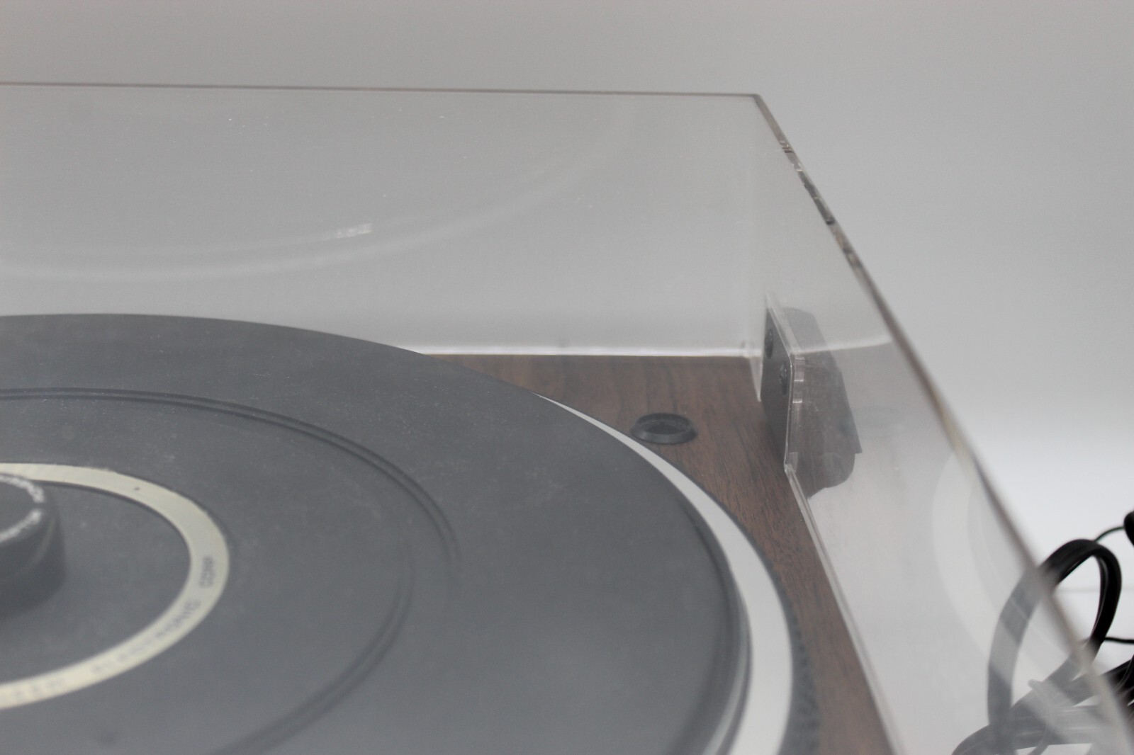 Pioneer PL-530 D.D Turntable Fully Automatic
