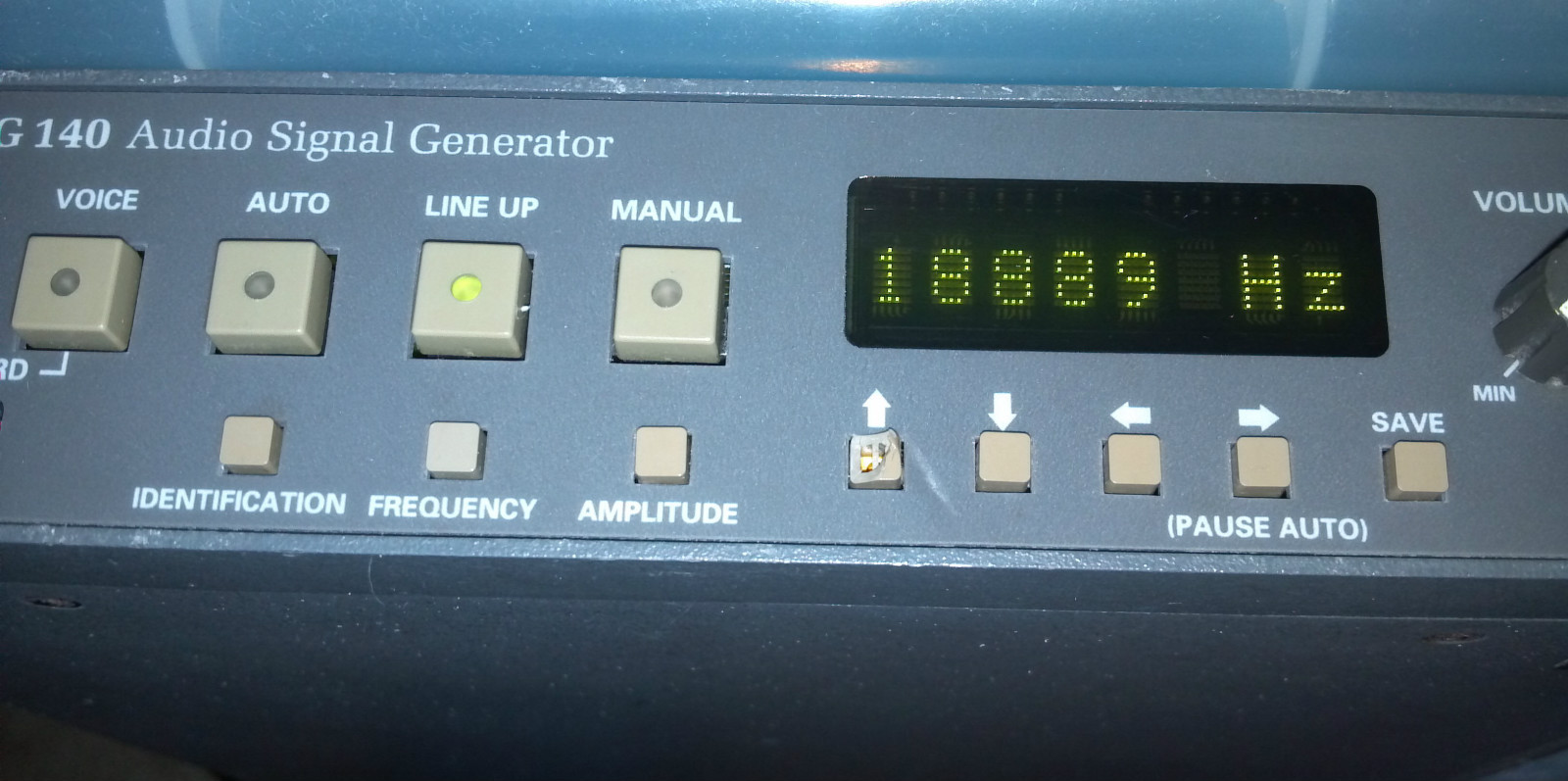 TEKTRONIX ASG 140 AUDIO SIGNAL GENERATOR