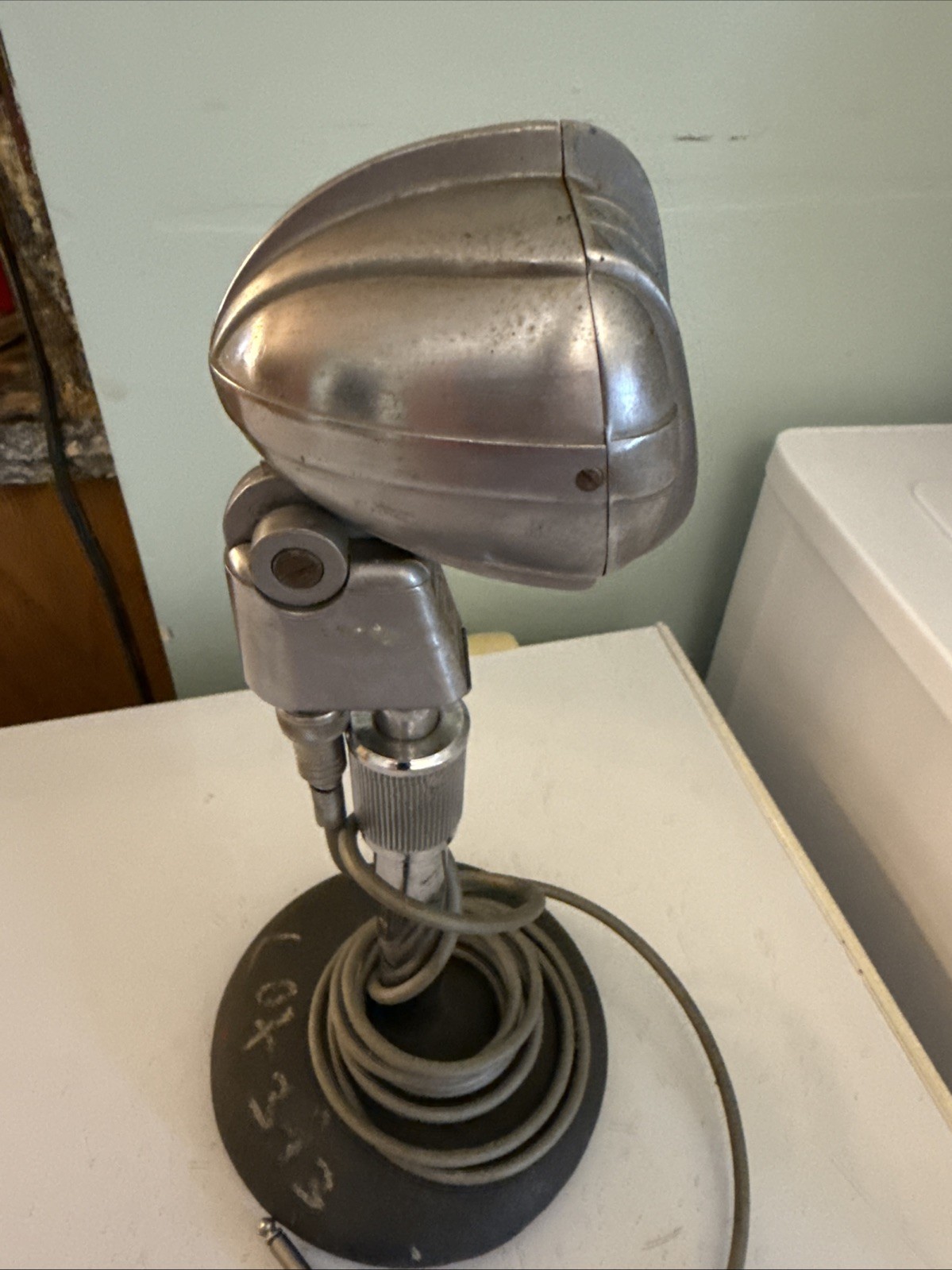 VINTAGE 1940s TURNER 33D DYNAMIC MICROPHONE With Cable And Stand Untested