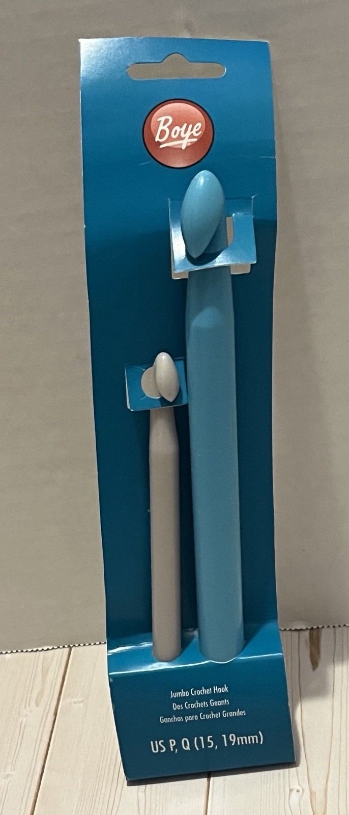 Boye Jumbo Crochet Hooks size P & Q 15mm 19mm