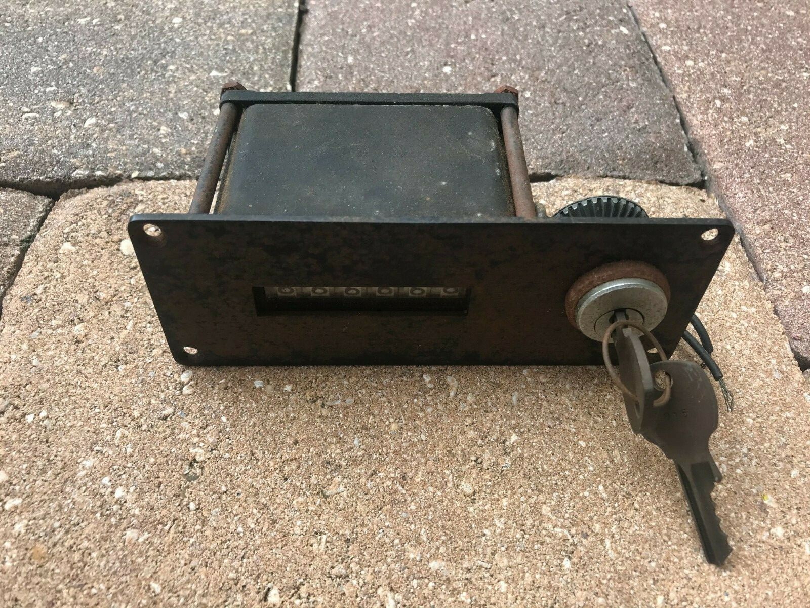 Vintage Veeder-Root Electric Mechanical 6 Digit Counter 115 VAC 60 CPS 8 Watts