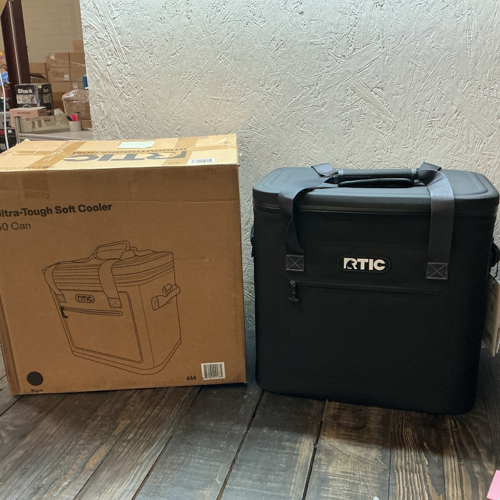 RTIC Outdoors 50 Cans Ultra-Tough Soft Sided Cooler - Black *NEW - Read*