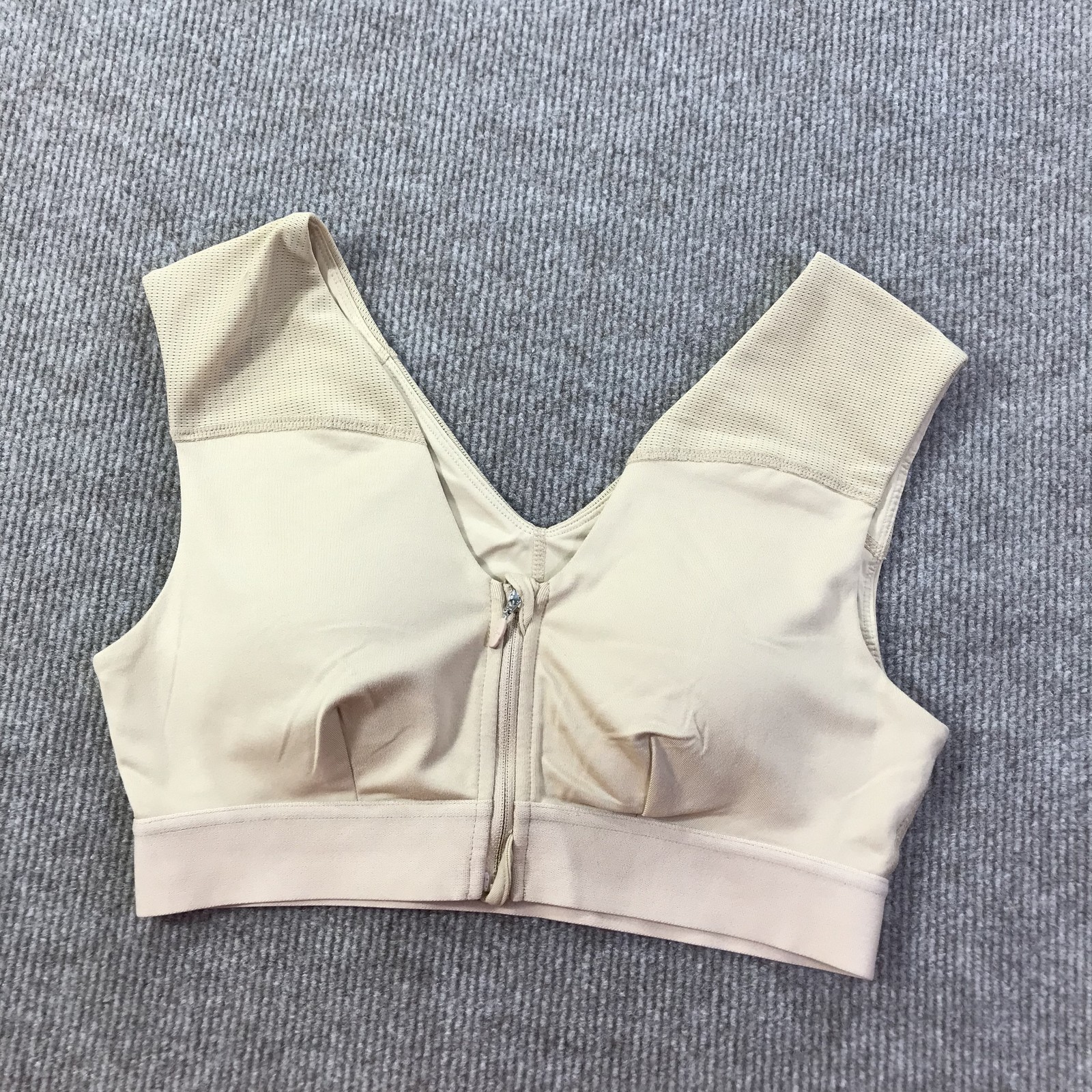 Tommie Copper Shoulder Support Bra Medium Womens Beige Zip Front Compression Top