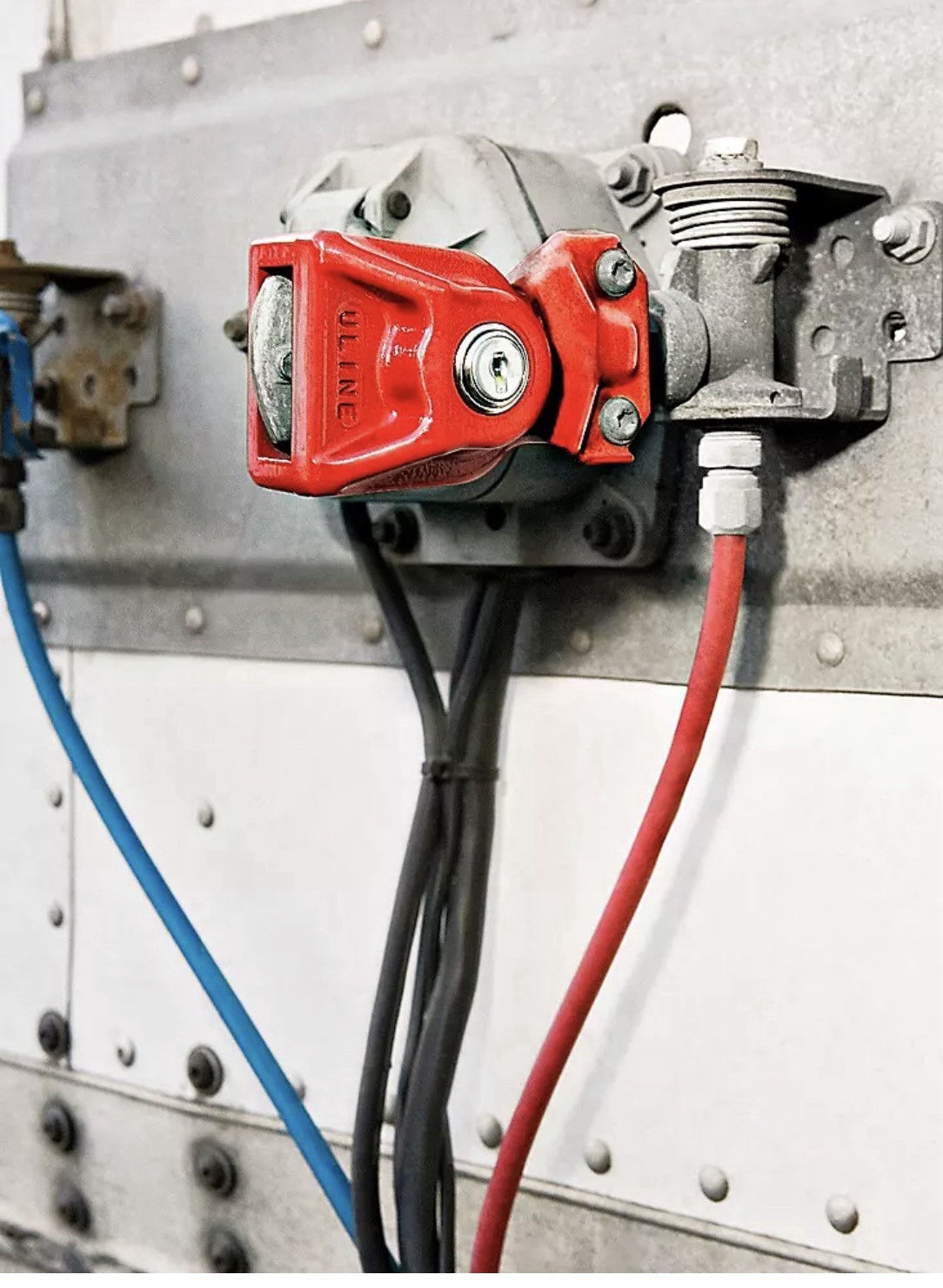 ULINE- Glad hand Lock Keyed Different Trailer Lock