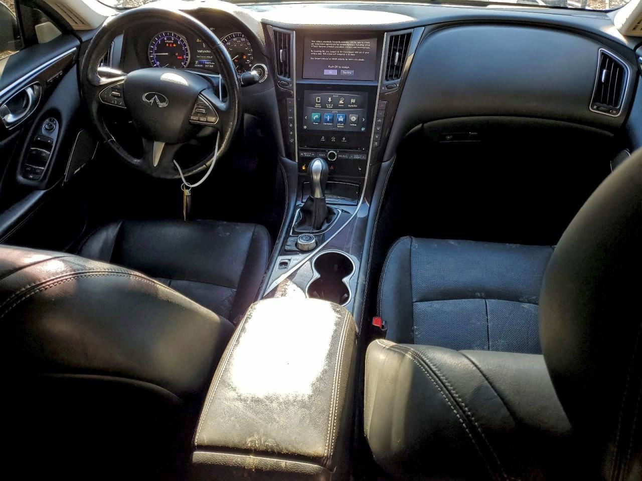 Q50 2017 Glove Box 4942770