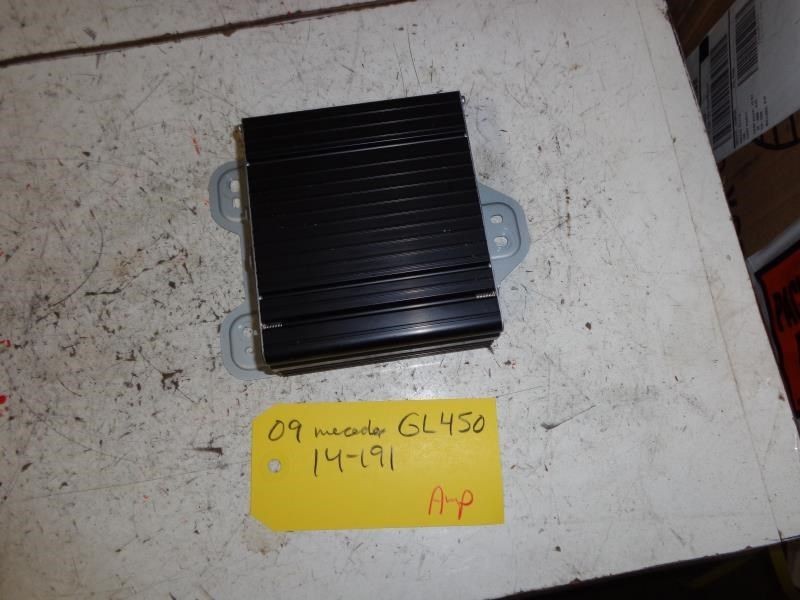 2009 GL450 Amplifier Speakers 602913