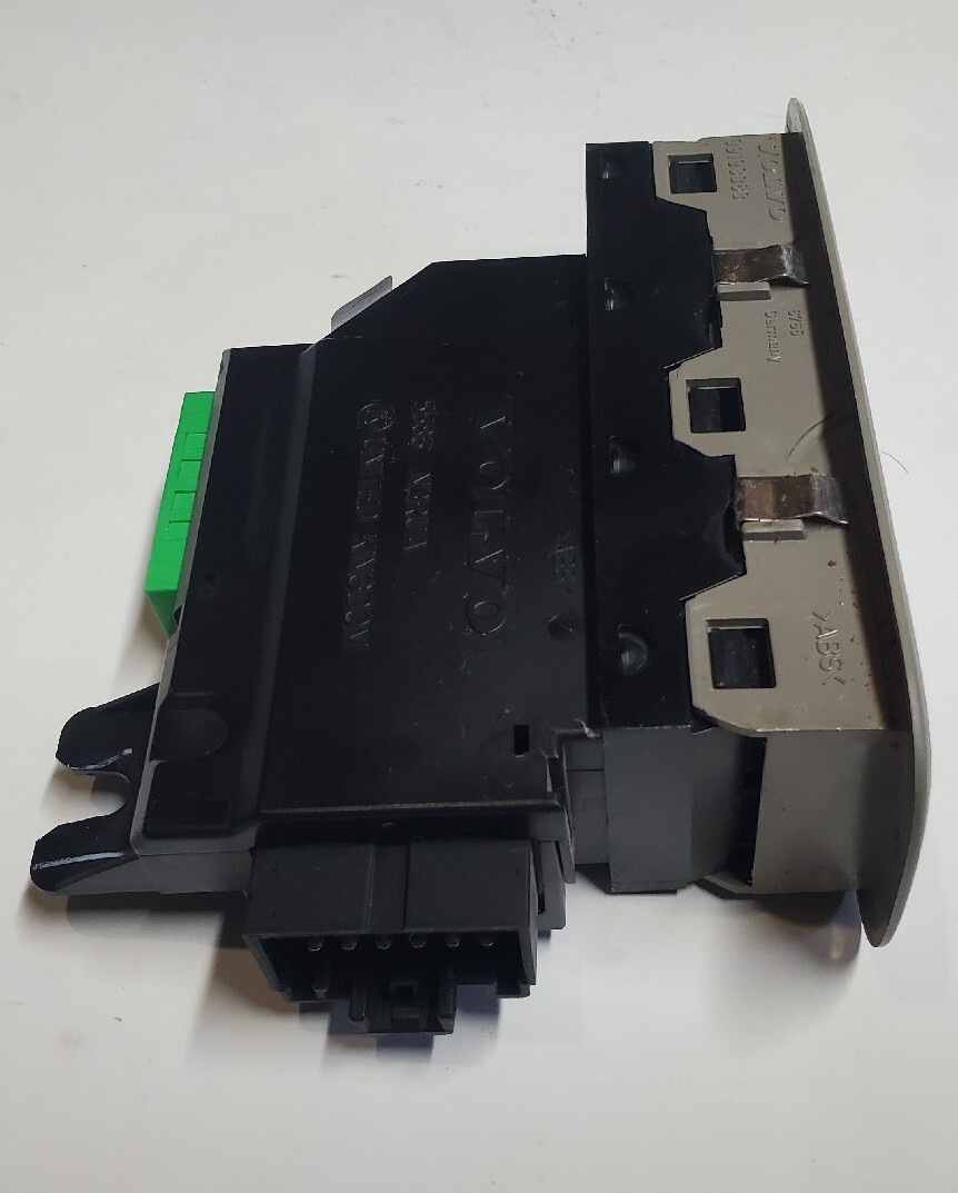 2002-2008 VOLVO S60 S80 V70 XC90 LEFT DRIVER SIDE MASTER WINDOW SWITCH 09193383