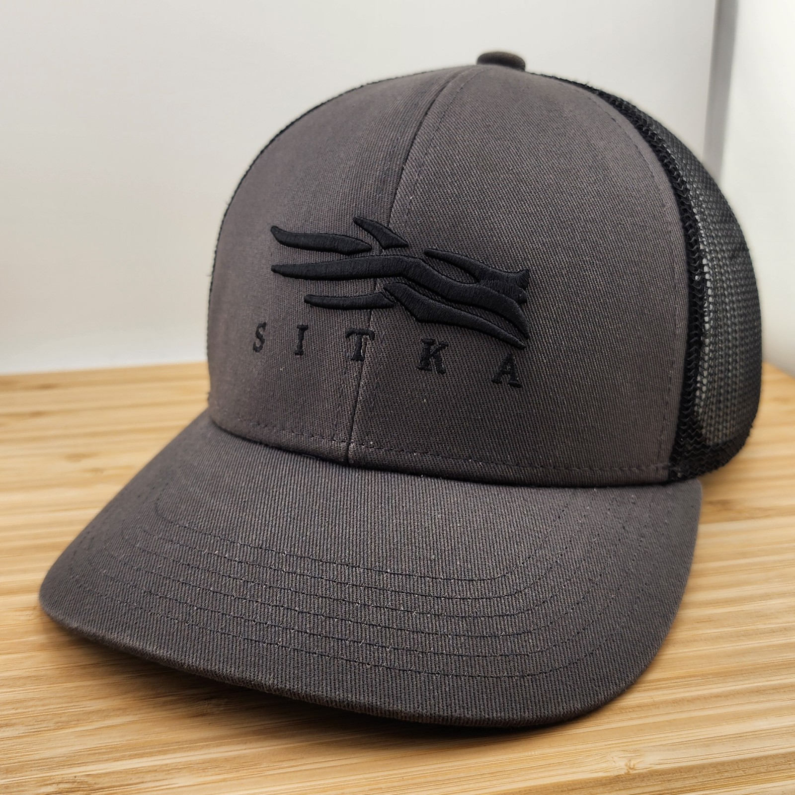 Sitka Gear Trucker Hat, Gray Cap MID-PRO, High-Performance Hunting Cap, Snapback