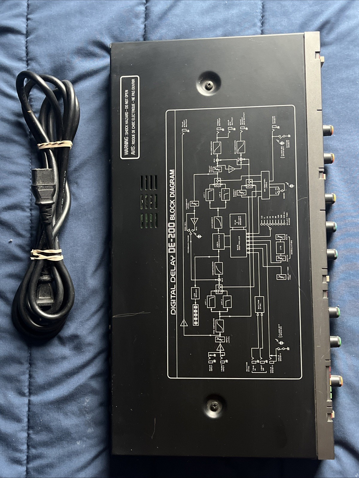 BOSS DE-200 Digital Delay Roland Corporation Made In Japan Serial No. 412672