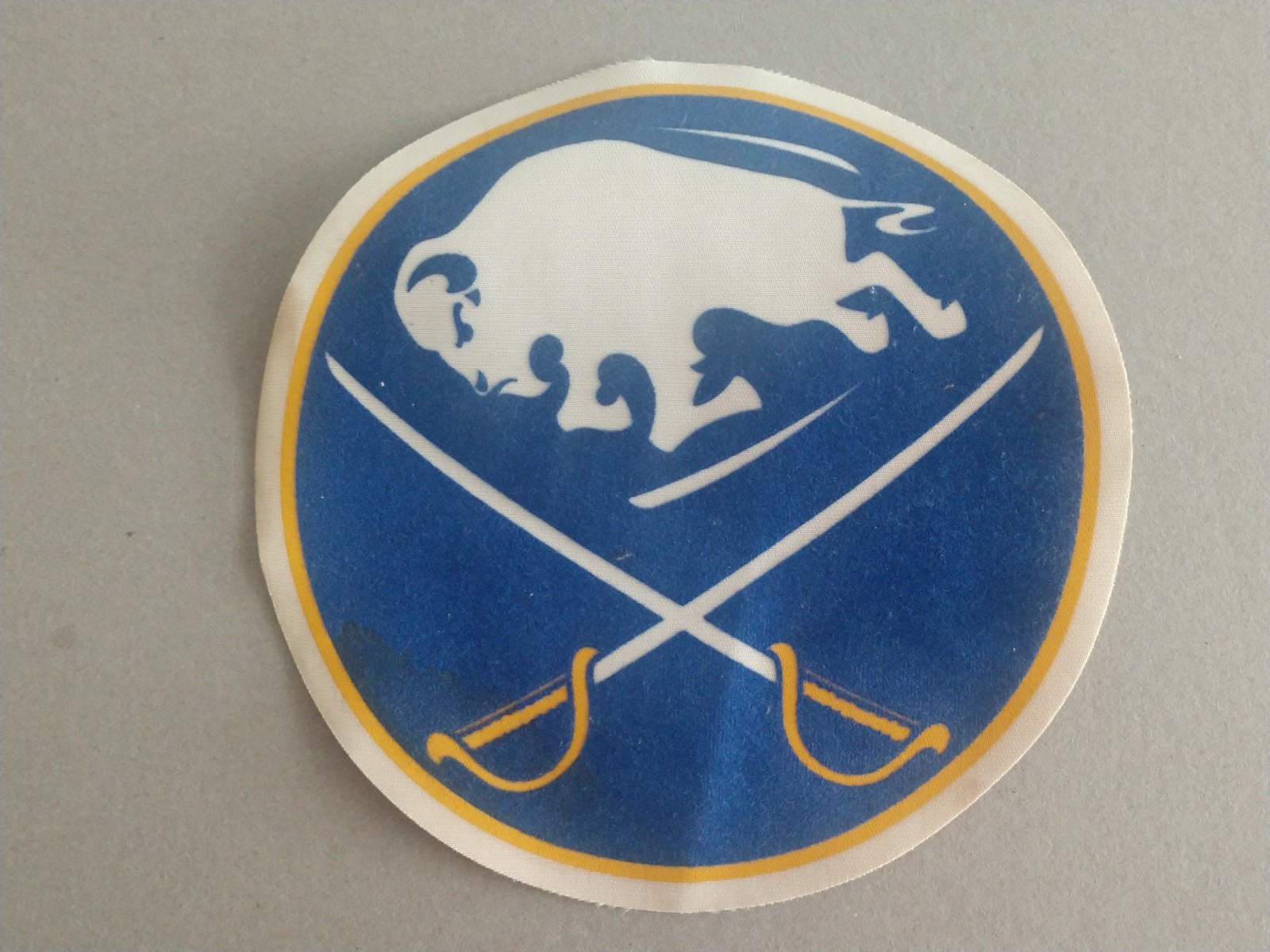 1970s VINTAGE BUFFALO SABRES NHL HOCKEY PATCH EIGHT INCH CREST