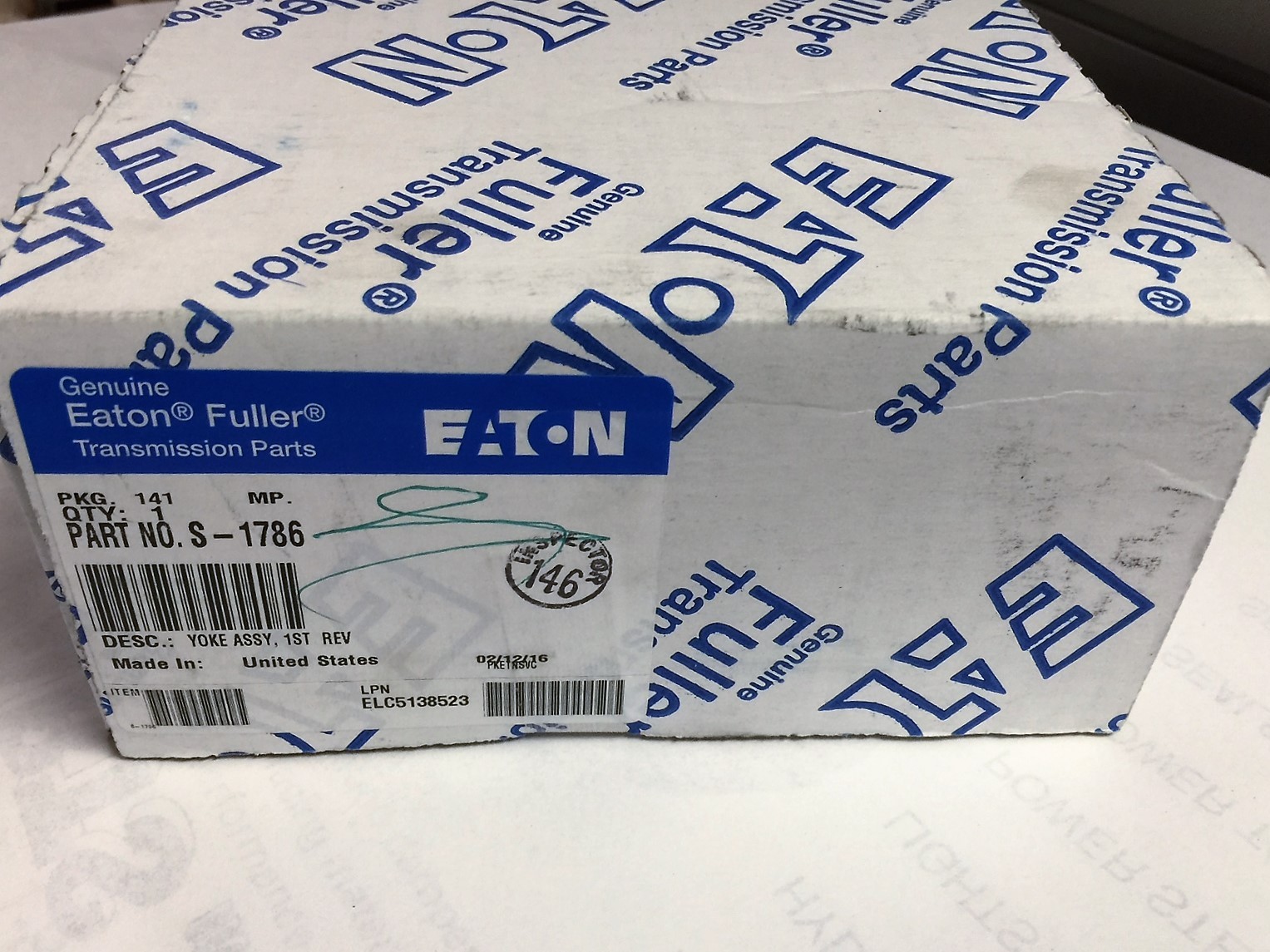S1786 New Genuine FORK YOKE ASSY for Eaton Fuller S-1786 OEM