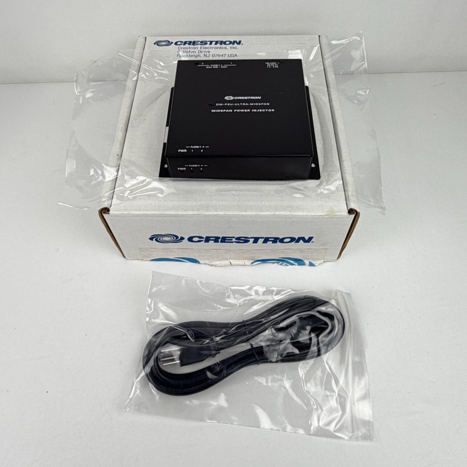 Crestron DM-PSU-ULTRA-MIDSPAN DigitalMedia Ultra Midspan PoDM++ Injector (D6)