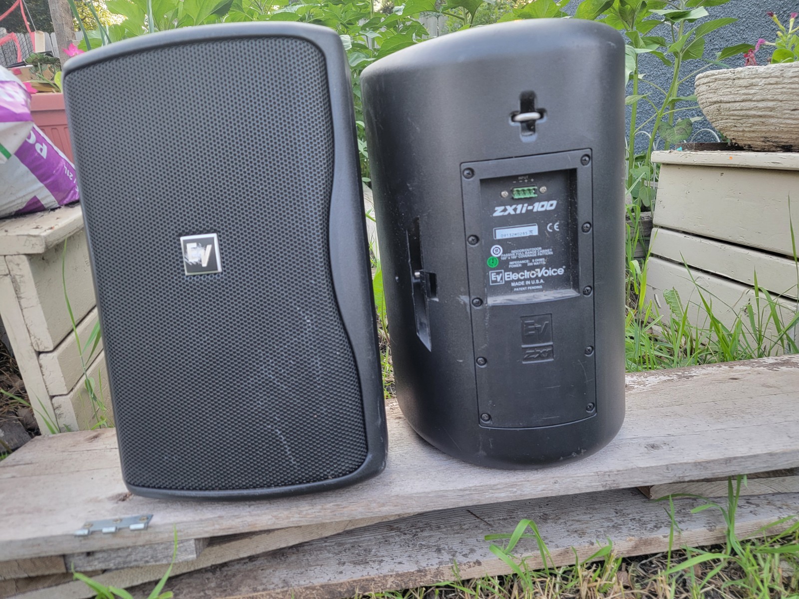 Electro-Voice ZX1i-100 Passive Speaker