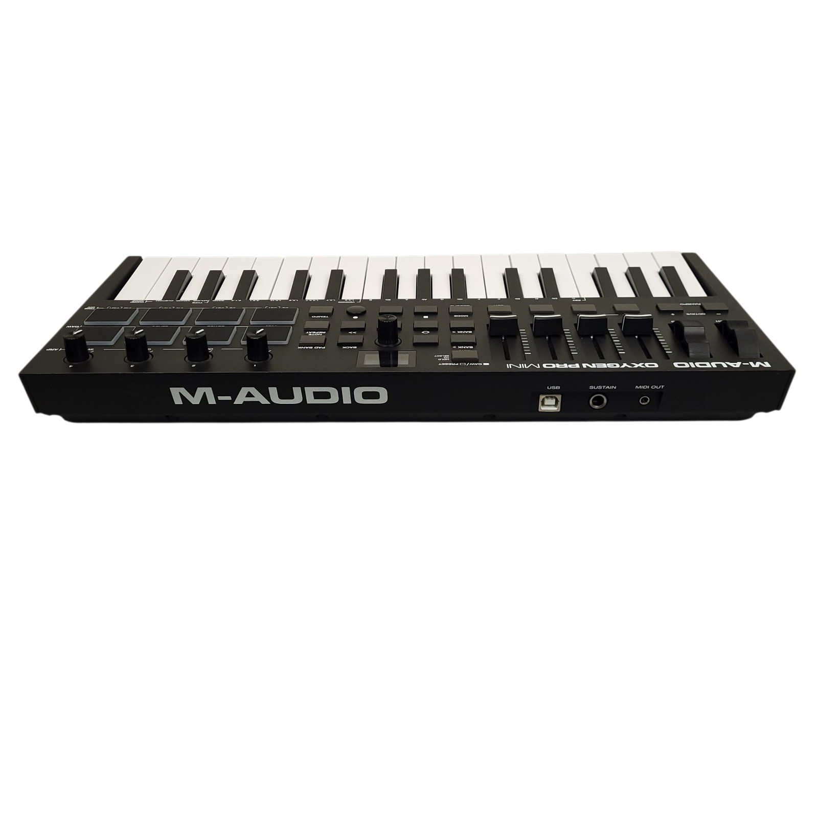 M-Audio Oxygen Pro Mini 32-Key MIDI USB Keyboard Controller Portable Black EUC