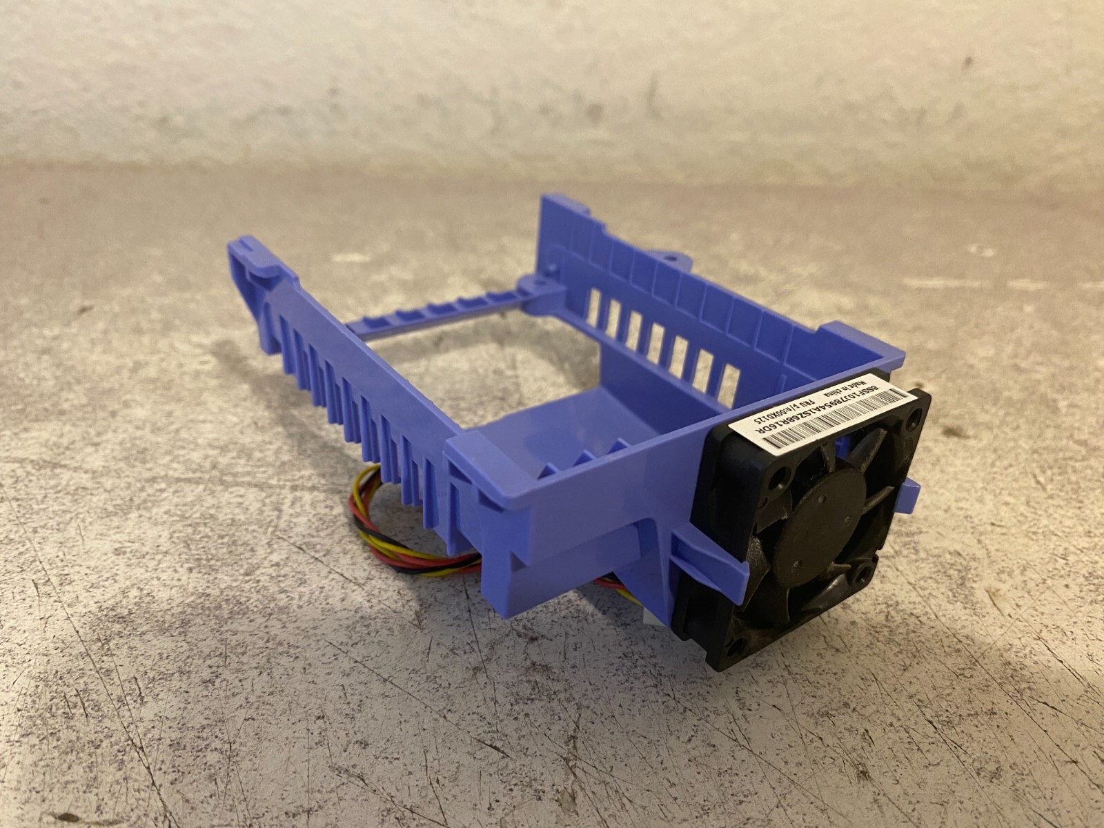 Genuine OEM Lenovo Caddy and Fan ThinkCentre M900 M800 XD125 00XD125 J60047