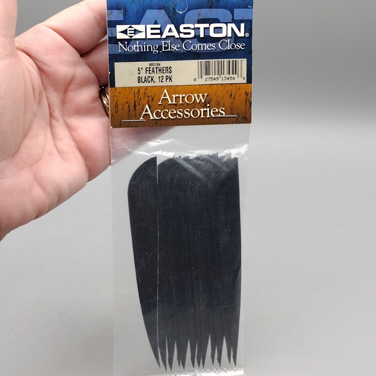 EASTON 5 inch Feather LEFT Wing Parabolic Cut 12 pack Black 583154 New Old Stock