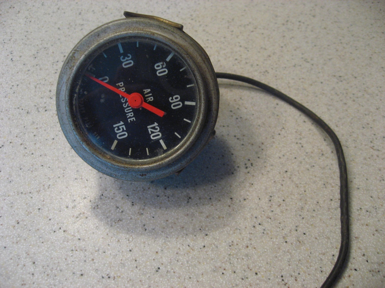 Vintage AC Spark Plug Air Pressure Gauge 0-150 PSI with Bracket