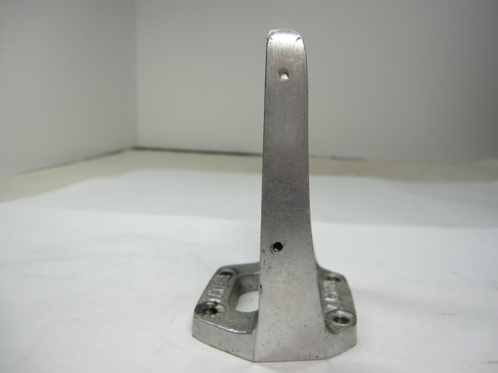 TATONE 4 CYCLE ENGINE MOUNT LENGTH 3 3/4" x 2 1/2" WIDTH ARMS !