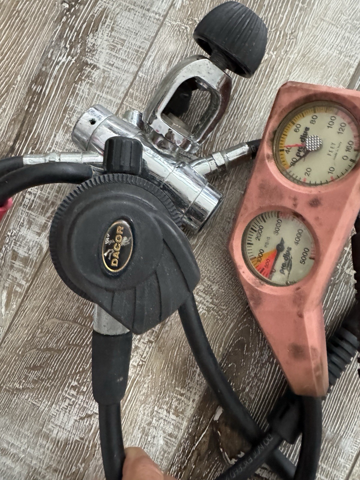 Dacor Aqua-Lung Scuba Diving Regulator Gauge Set