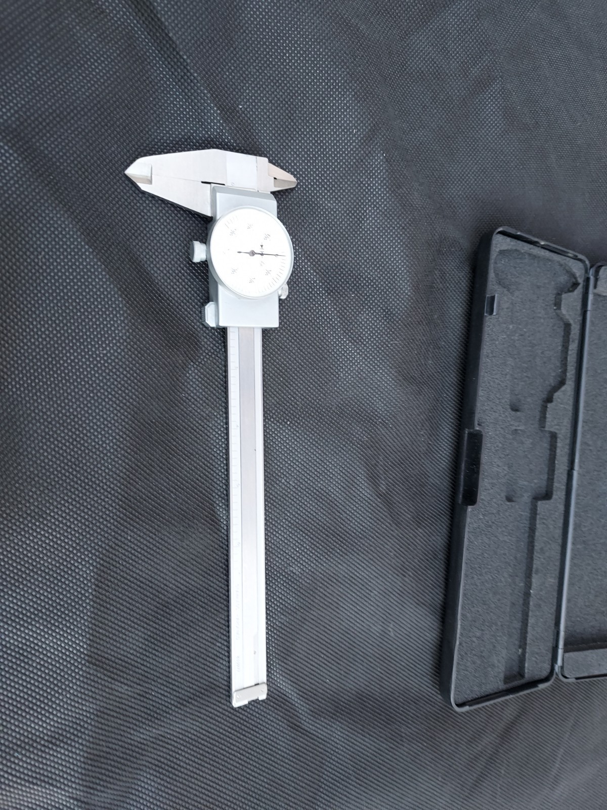 Frantional Dial Calipers
