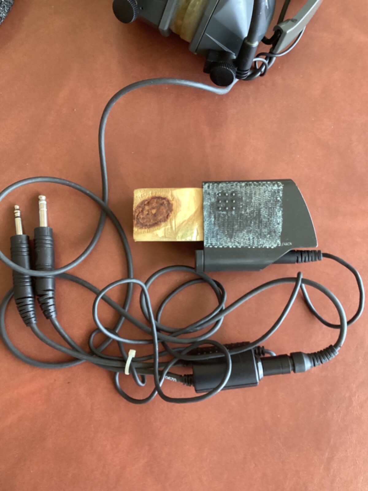 Bose Headset AH-TS *For Parts or Not Working*