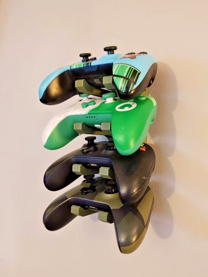 (Black) Xbox One Controller Wall Mount