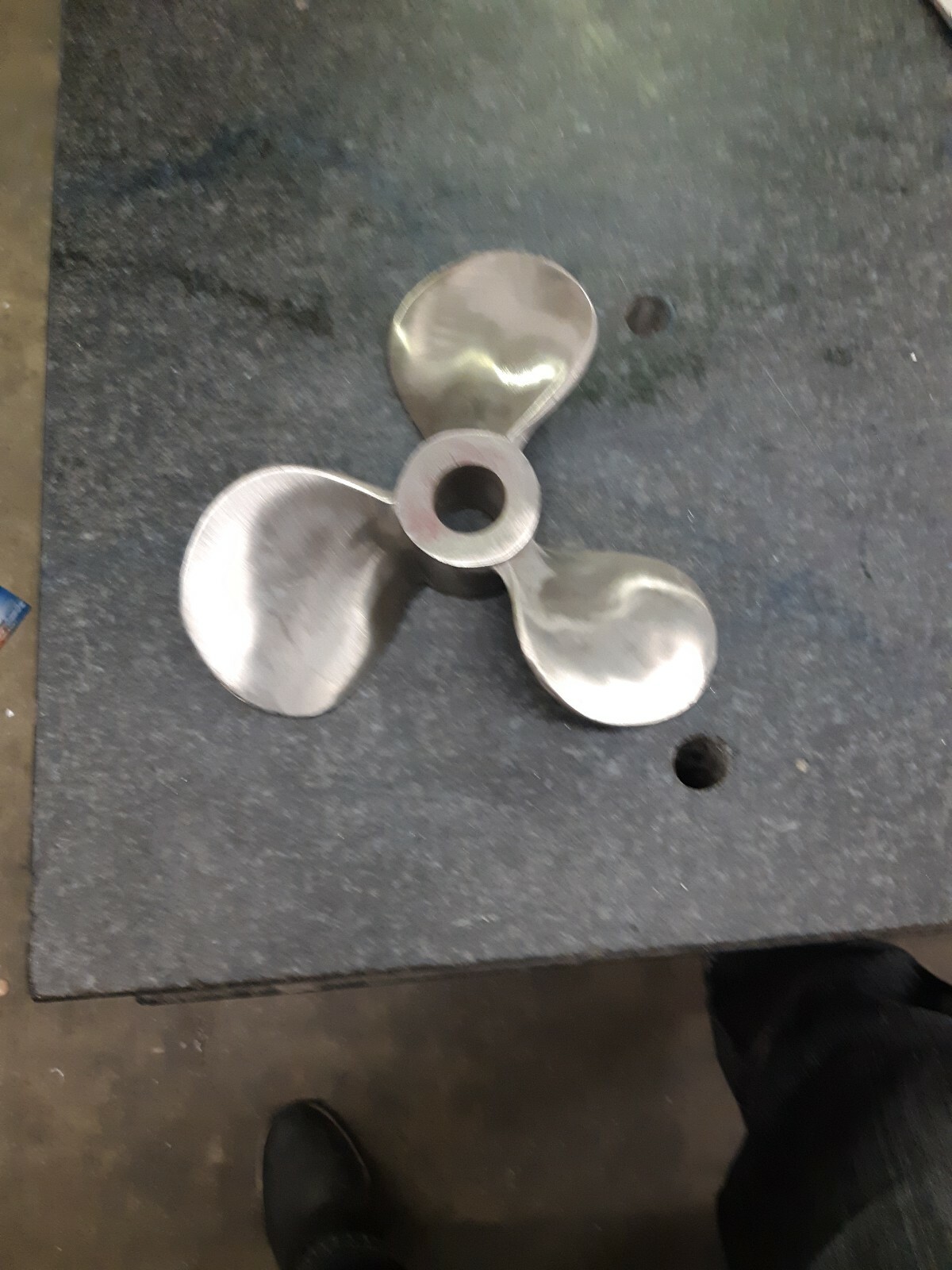 mixer propeller 8 inch. Made in USA 316ss any size hole. Up to 1.25. Just ask. 