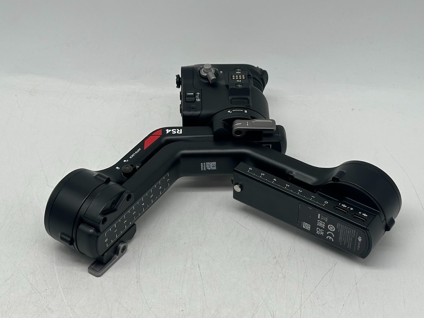 DJI Ronin RS 4 3-Axis Gimbal Stabilizer for Cameras