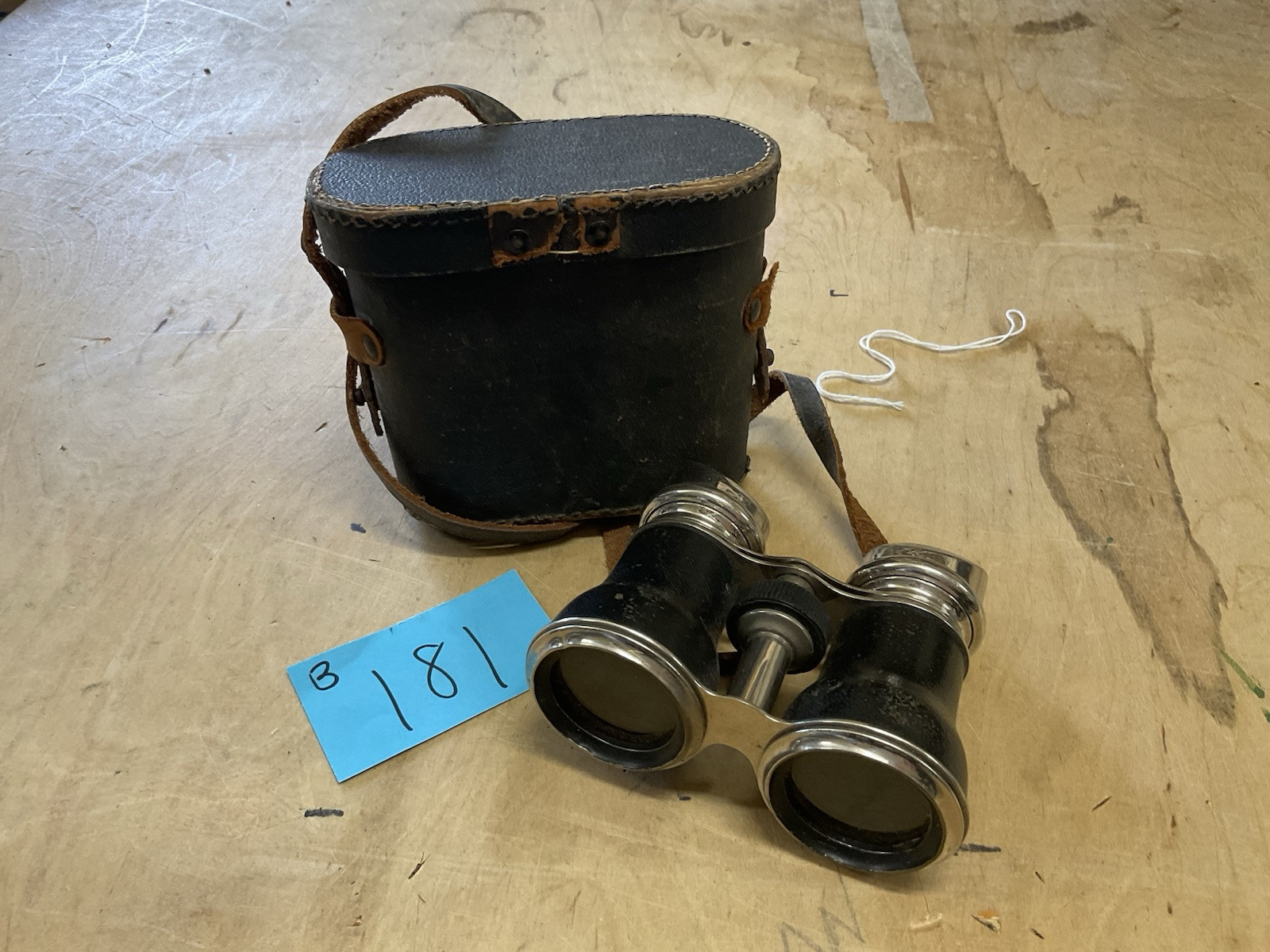 VINTAGE MADE IN PARIS JOCKEY CLUB BINOCULARS b181