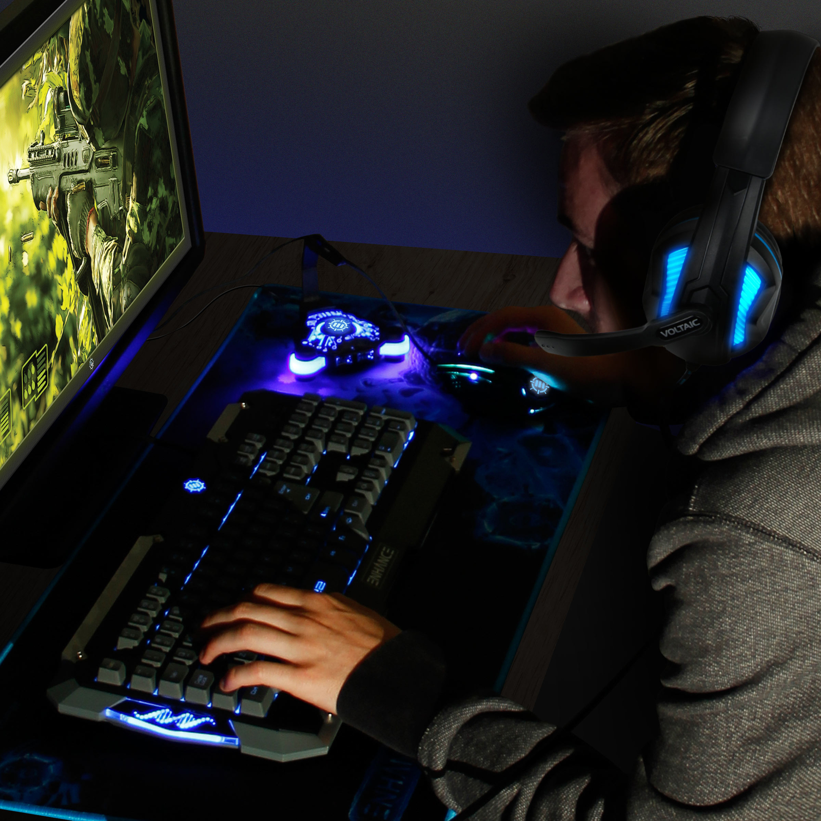 Computer Gaming Headset w/ Microphone by ENHANCE - 7.1 Surround Sound & LED