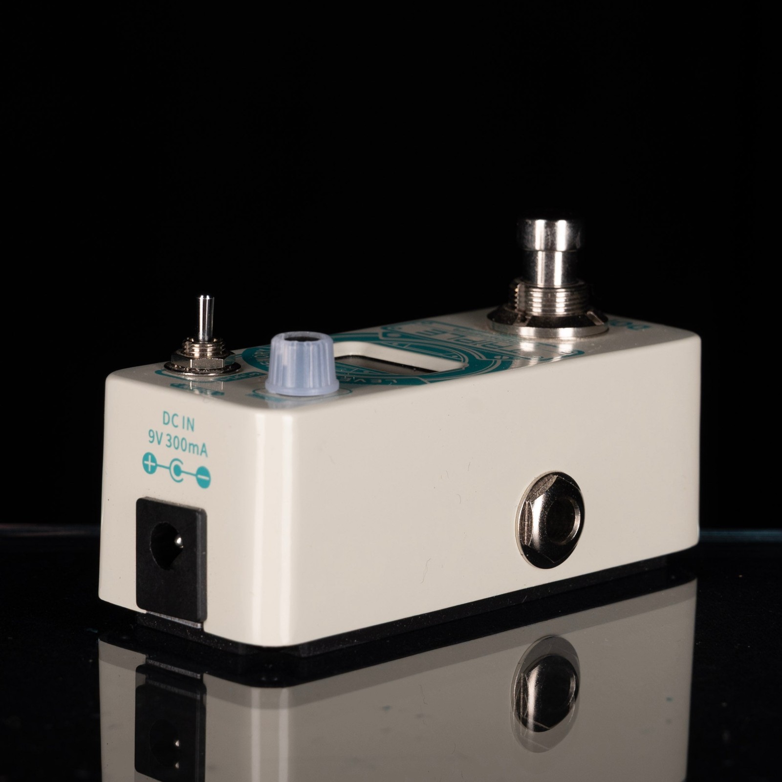 Used Donner Morpher Distortion Pedal