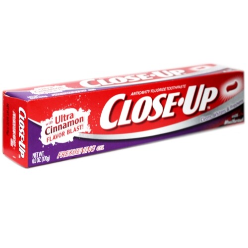 4 Pack Close Up Toothpaste Gel Freshening Red 6 Oz Each