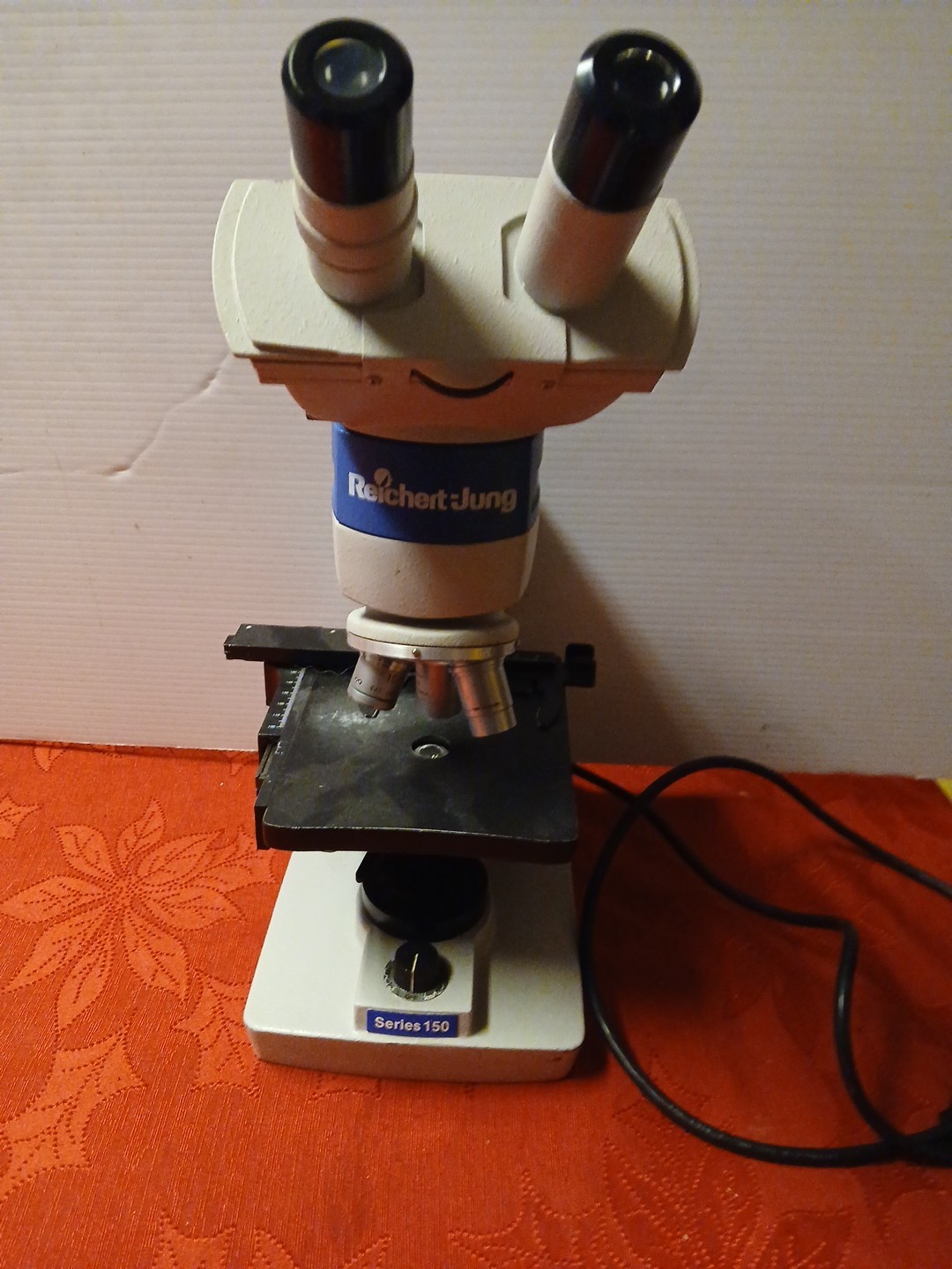 Reichert Jung 150, One-Fifty Microscope w/ 3 Objectives