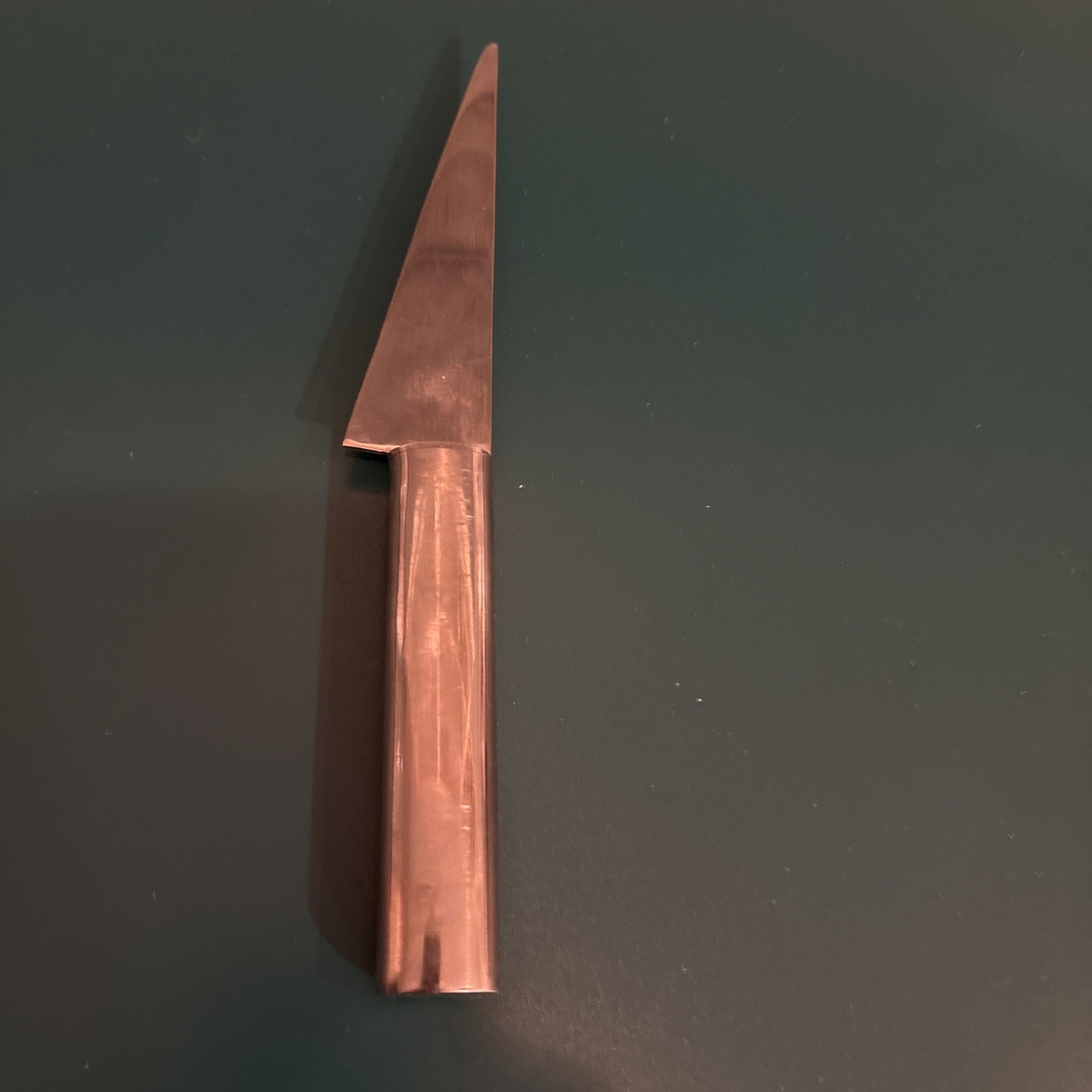 Retroneu CYLNDER (round) Art Deco Cheese Knife 8.25"