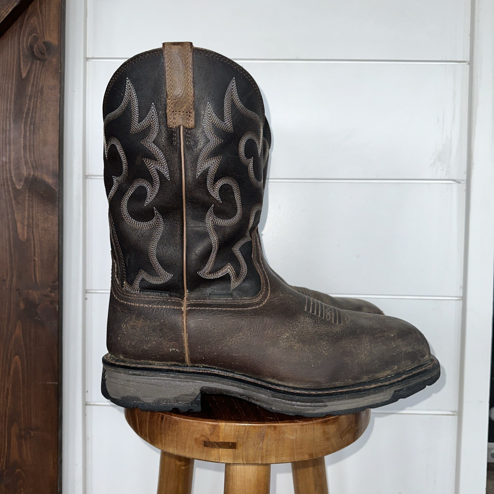 Ariat Waterproof WorkHog Wide Square Toe Composite Toe 400g Work Boots Size 13 D