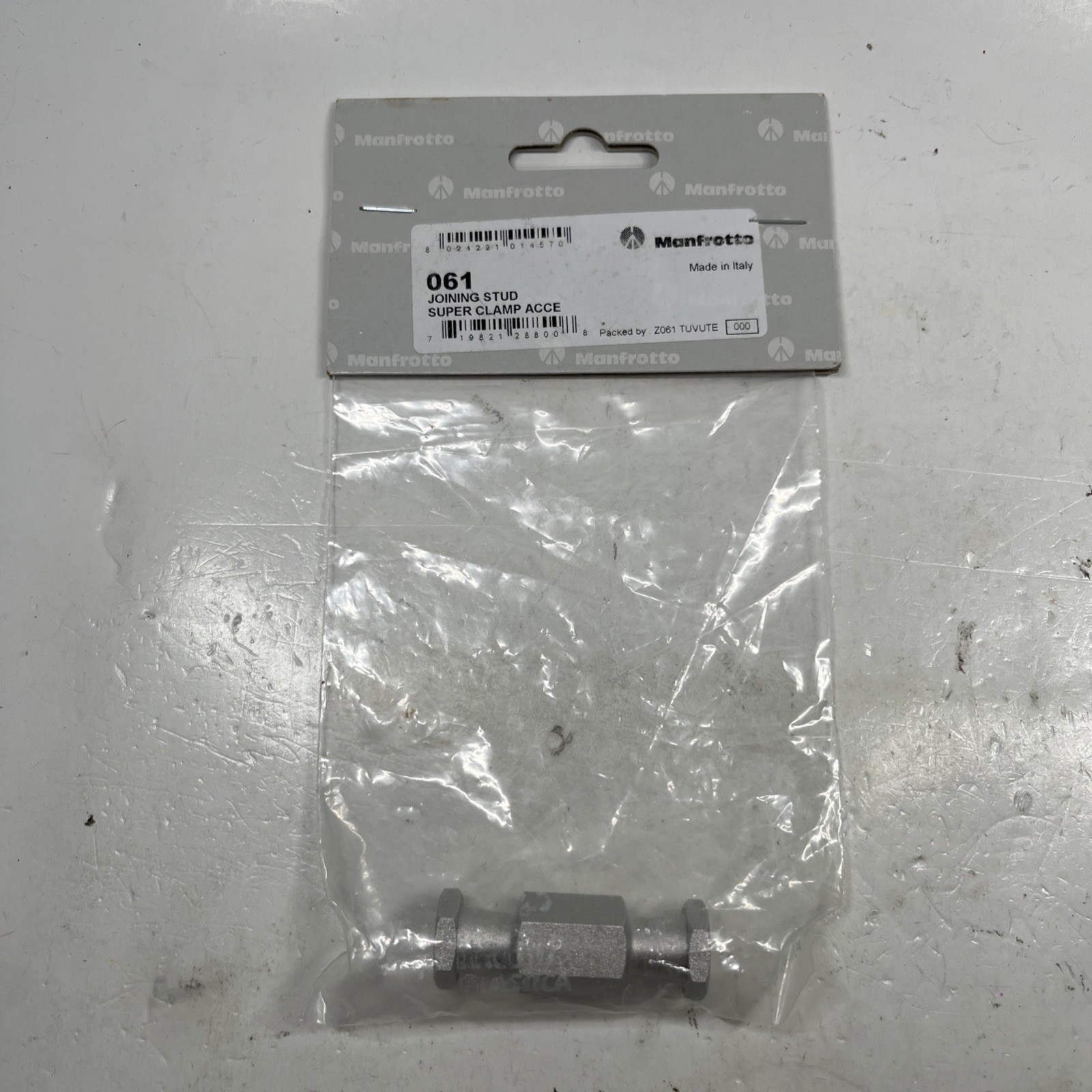 Manfrotto 061 Joining Stud (#2913) for 035 Super Clamps