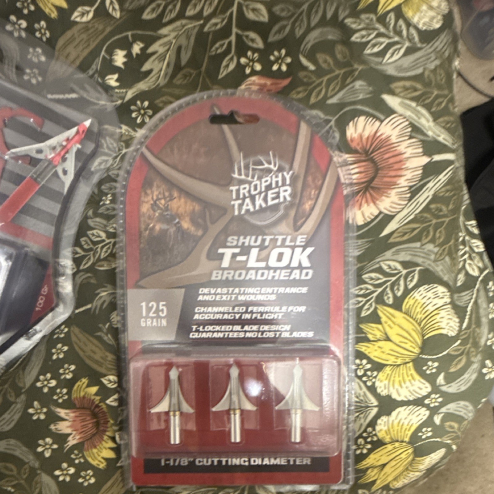 Trophy Taker Shuttle T-Lok Broadhead 125 Grain 1-1/8" Silver Compound