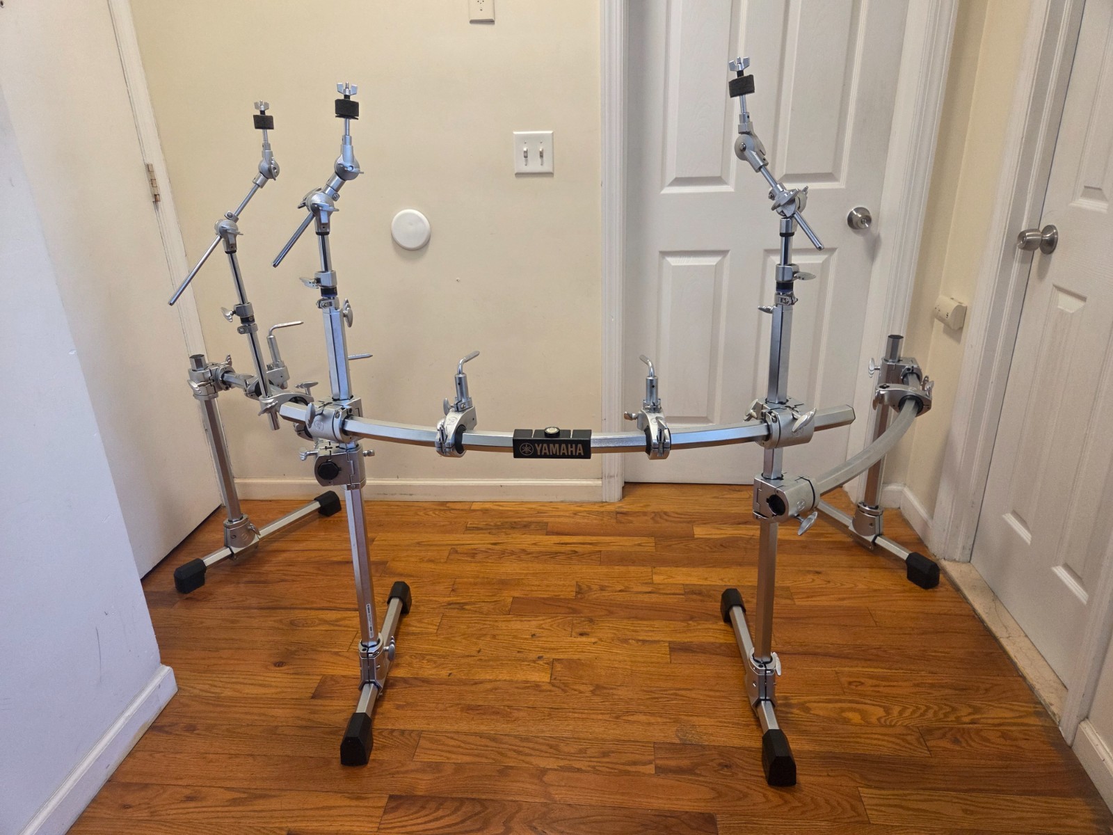 Yamaha HXR4LD 4-Leg Hexagonal Drum Rack w/ toms clamps and cymbal attachments