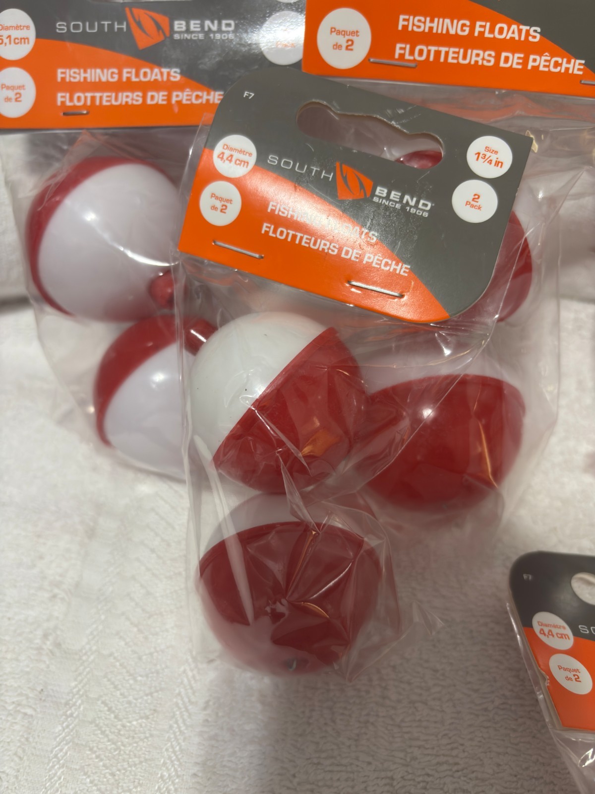LOT OF FLOATERS SOUTH BEND, 3ea 1 3/4" inches, 2ea 2" inches NEW SEALED