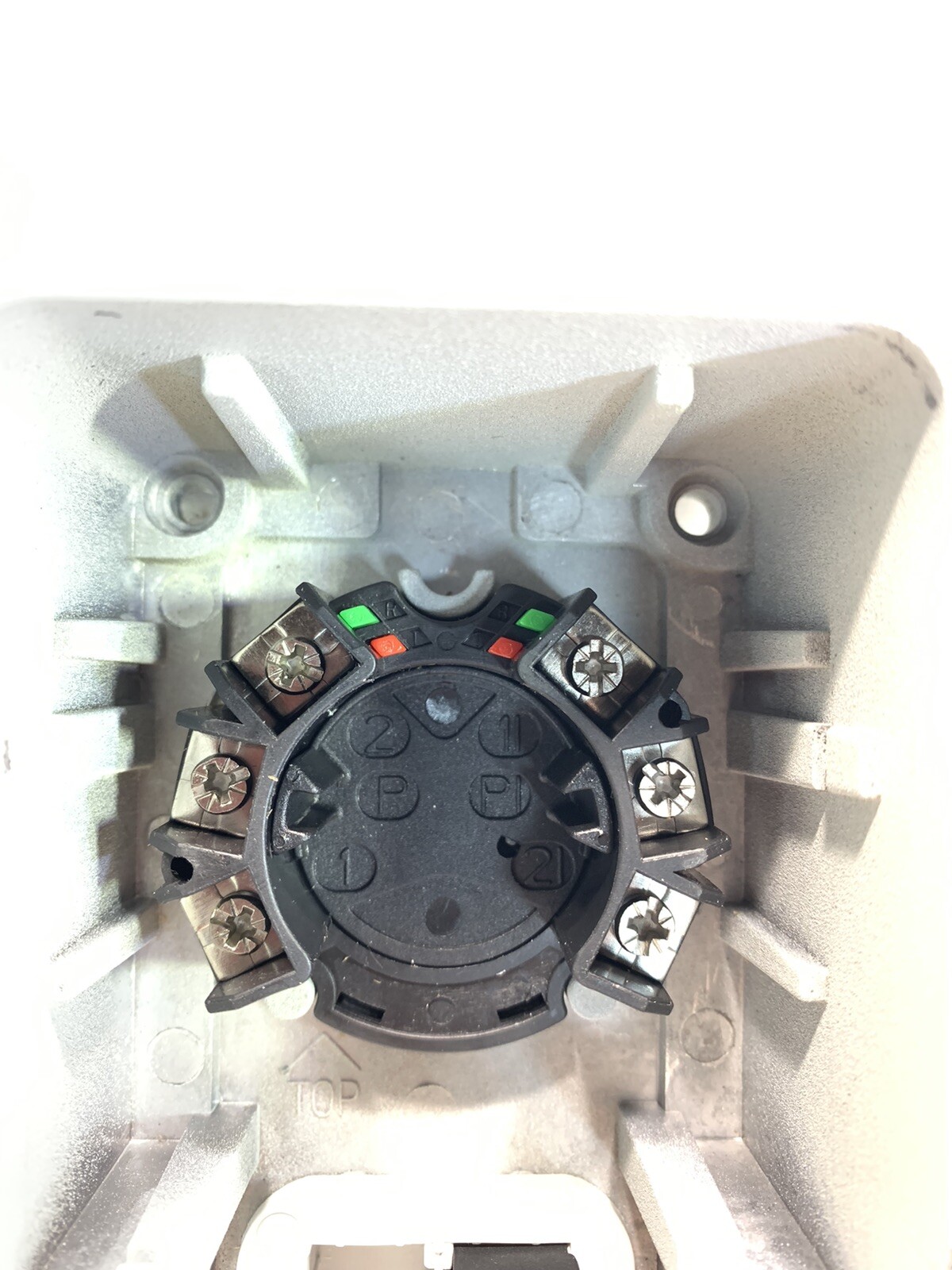 GEBA Surface Mount Keyed Wall Switch W/ Emergency E Stop Type S-APZ 2-1TR/2W.N