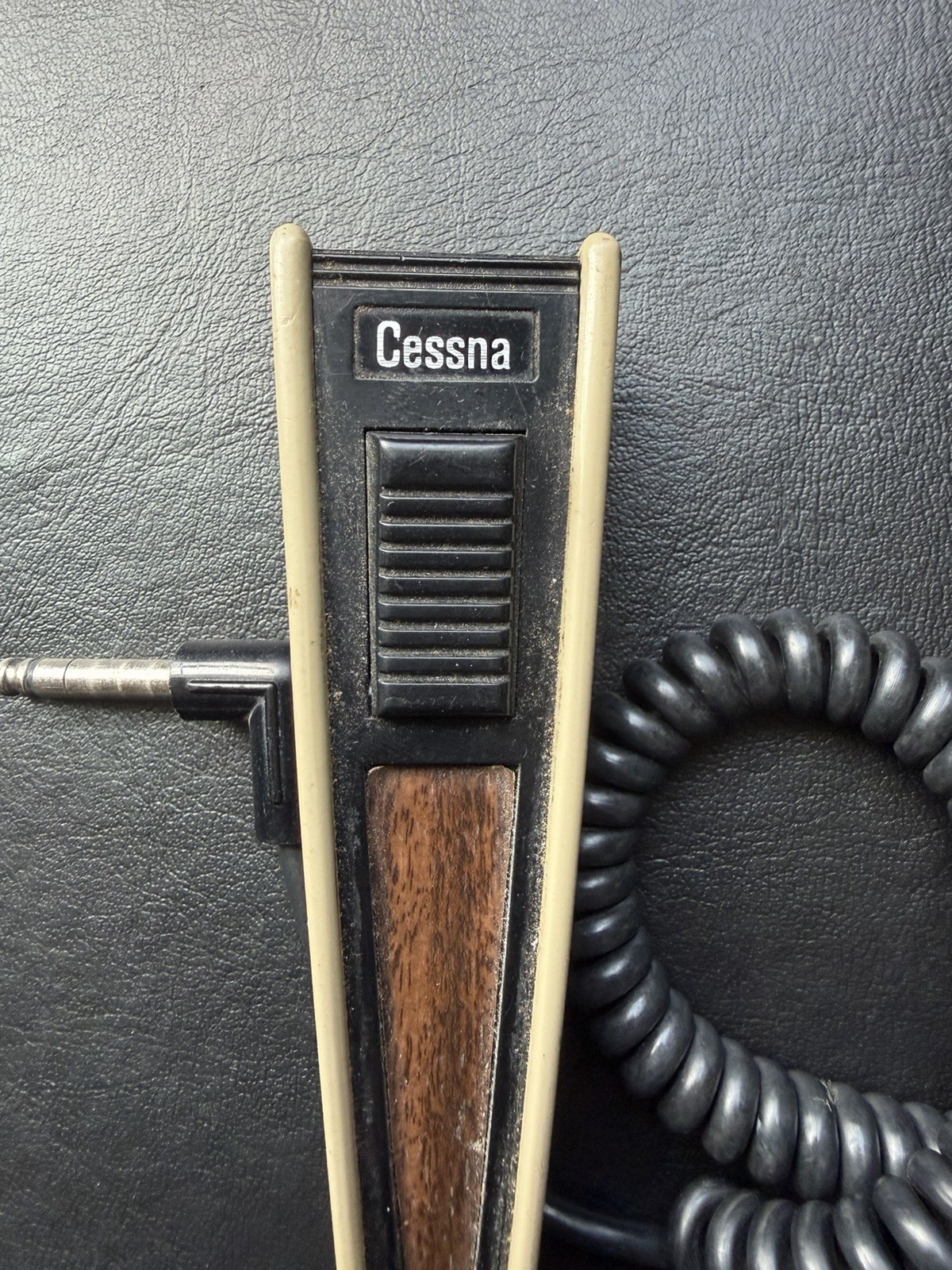 Nice Cessna Telex Dynamic Handheld Microphone