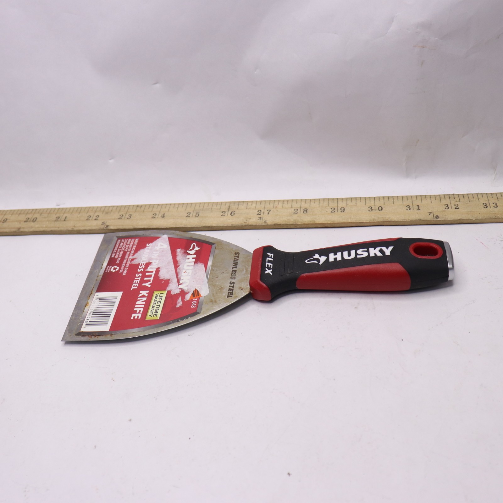 Husky Putty Knife with Flexible Stainless Steel Blade 4" 1010 002 043